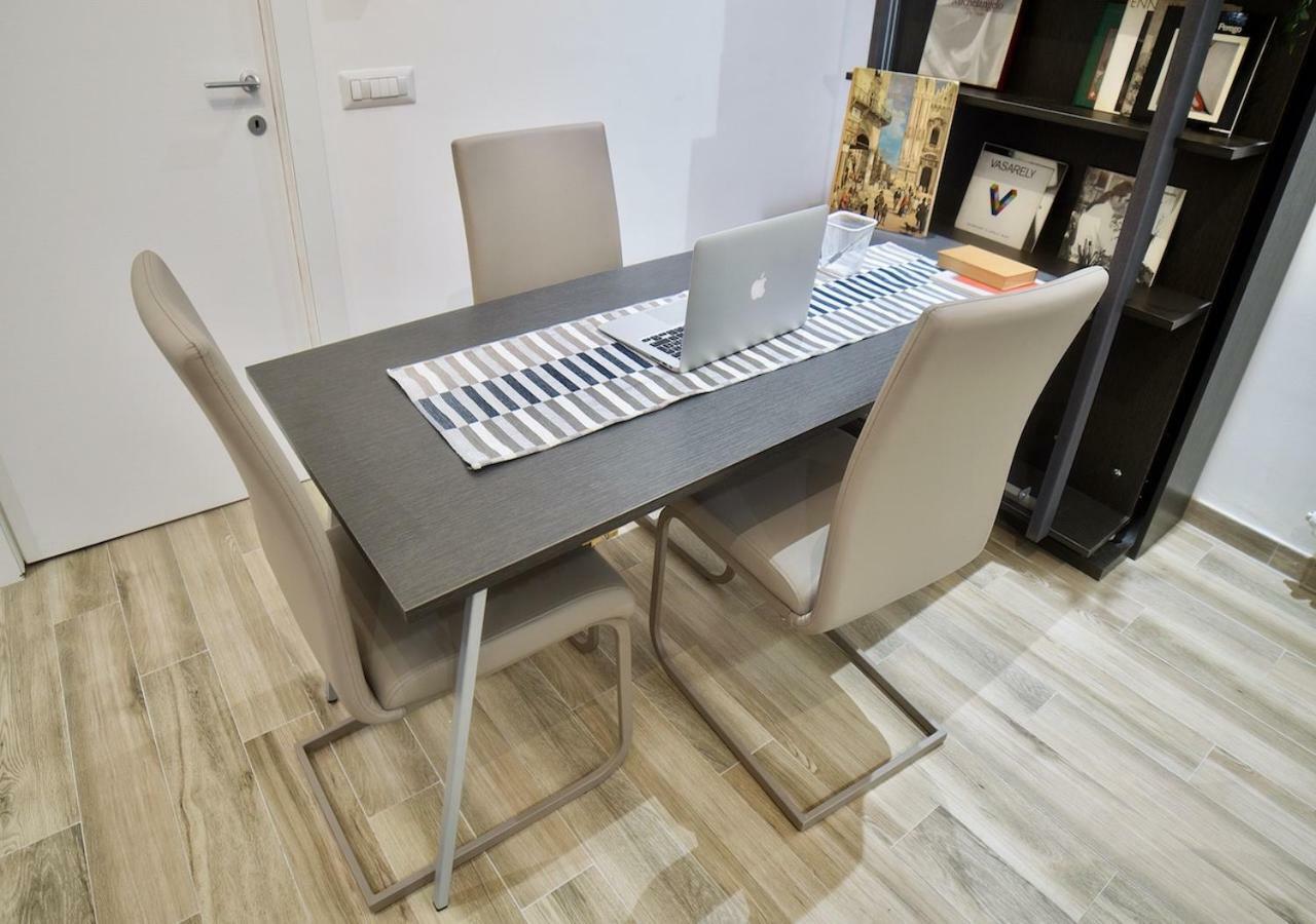 Central Lepetit Apartment De Luxe Milano Dış mekan fotoğraf